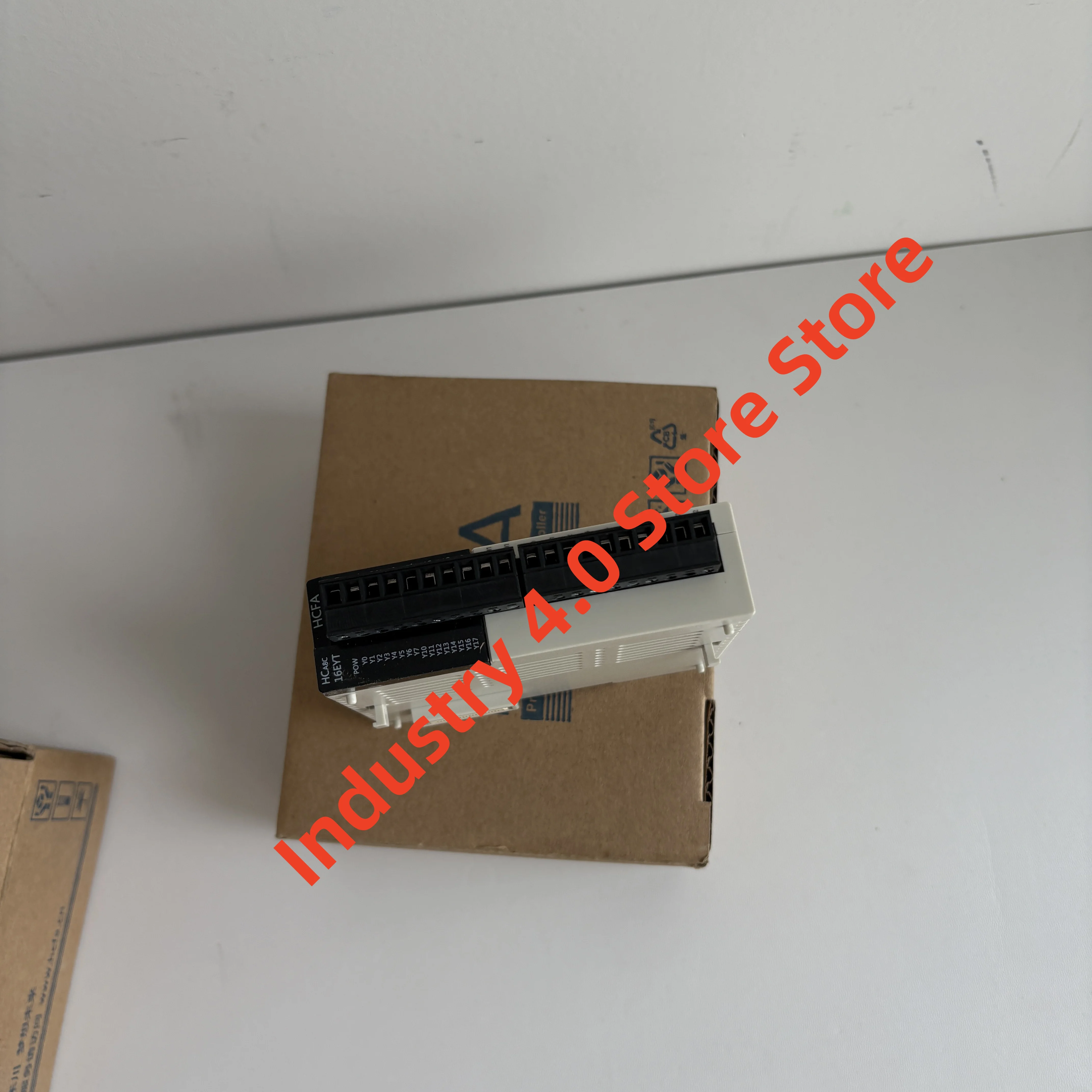 New original   HCA8C- 16EYT PLC Module