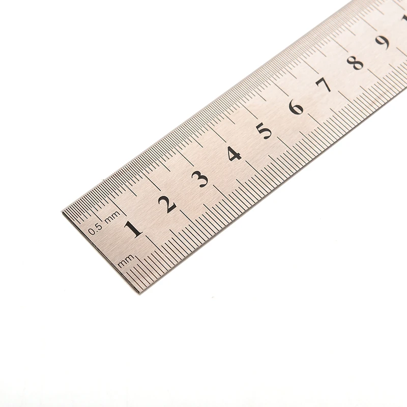 Righello in metallo Righello metrico in acciaio inossidabile Strumento di misurazione bifacciale di precisione 20 cm