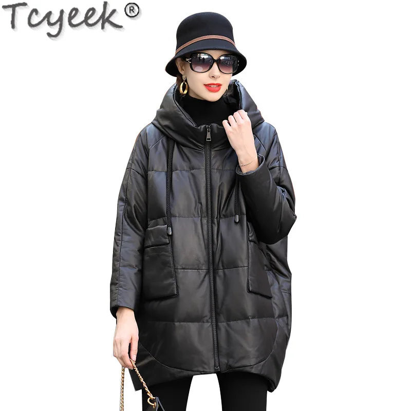 Tcyeek-女性用本革ダウンジャケット、ミドル丈の冬用ジャケット、フード付きシープスキンコート、女性用衣類、2024