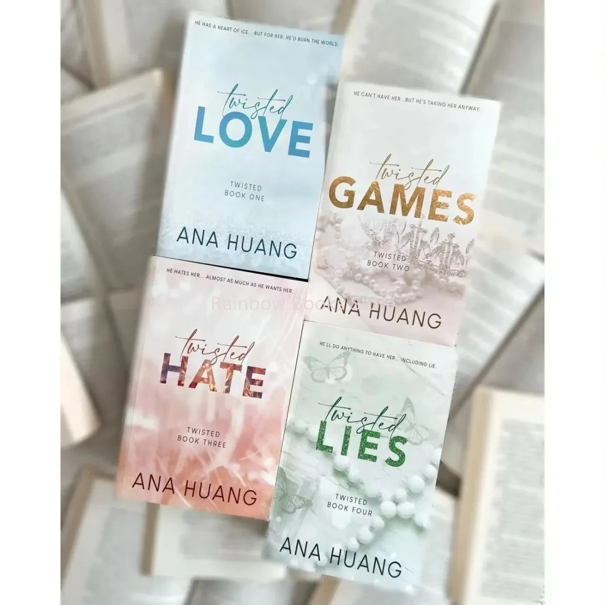 Изогнутая книга Love /Hite / Games /Lies Ana Huang в английском стиле
