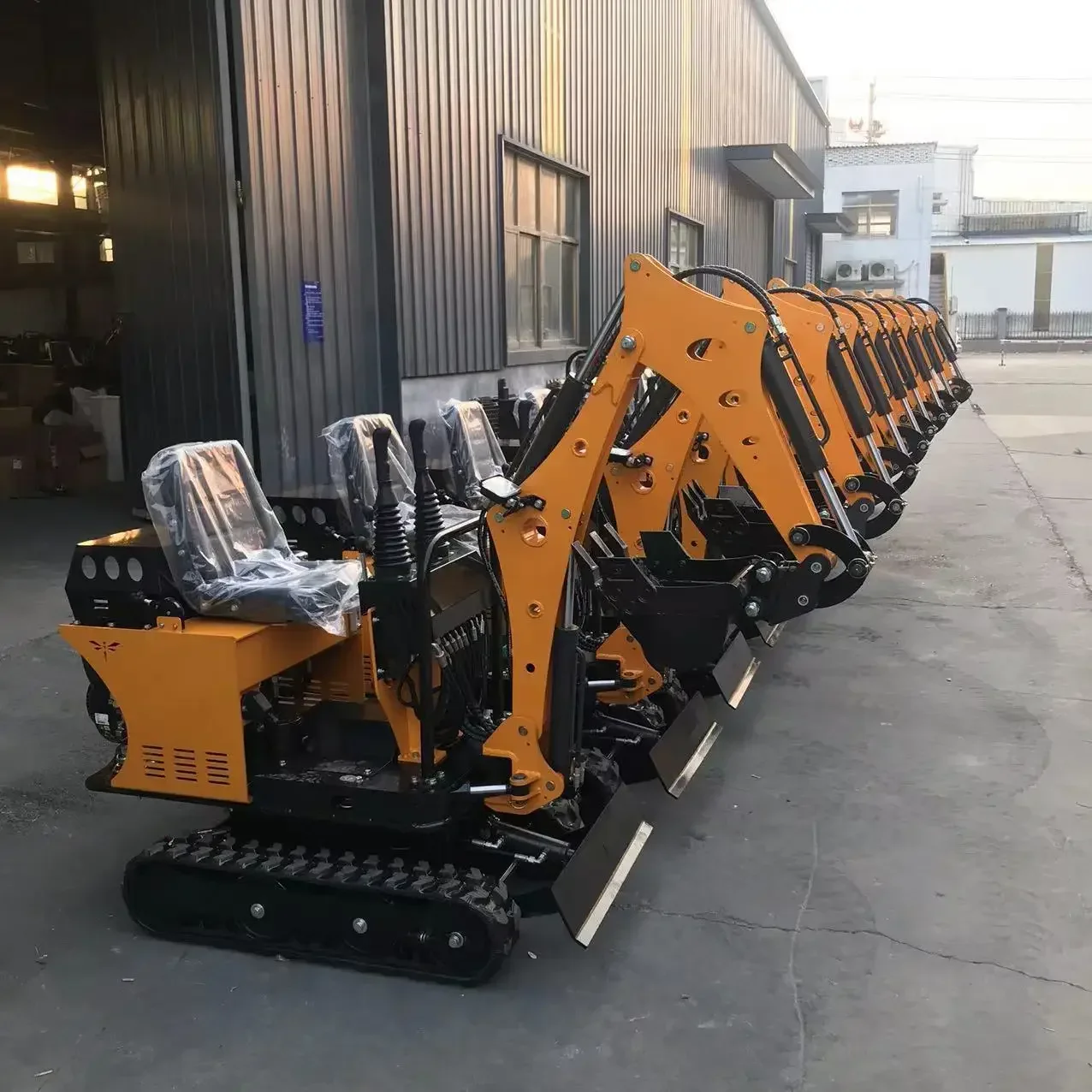OKW-08 CE/EPA 800kg Mini Excavator Hydraulic Crawler Small Digger 0.8 Ton 1 Ton 1.2 Ton Micro Digging Machine With Attachments