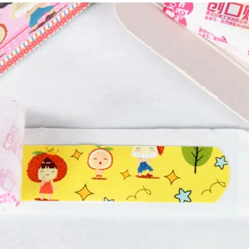 120Pcs Cartoon Tier Muster Blutstillende Kinder Nette Pflaster Selbstklebende Verband Erste Hilfe Notfall Kit Wundpflaster Patches