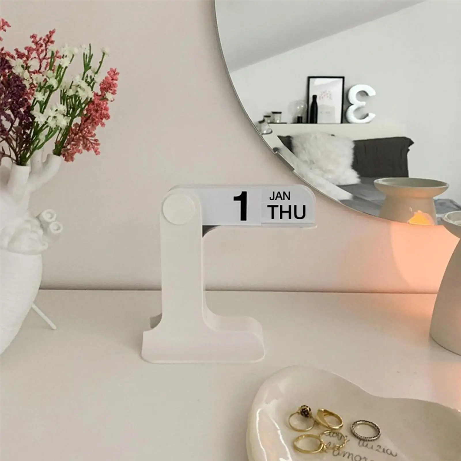 Daily Desktop Perpetual Desk Calendar Aesthetic Reusable Yearly Standing Weekly Modern Home Office Decor Page Flip Desk Calendar