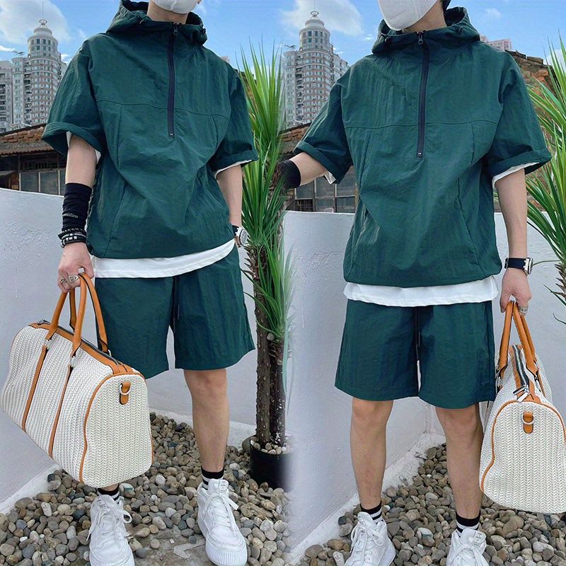 Conjunto de Roupas de Trabalho Masculinas de Verão Casual com Cseta de Manga Curta e Capuz para Esportes ao Ar Livre, Esti...