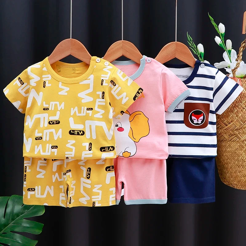 子供服セットベビー BoyGirl Tシャツ + ショーツ夏服綿漫画カジュアル男の子トラックスーツ子供ベビー服セット