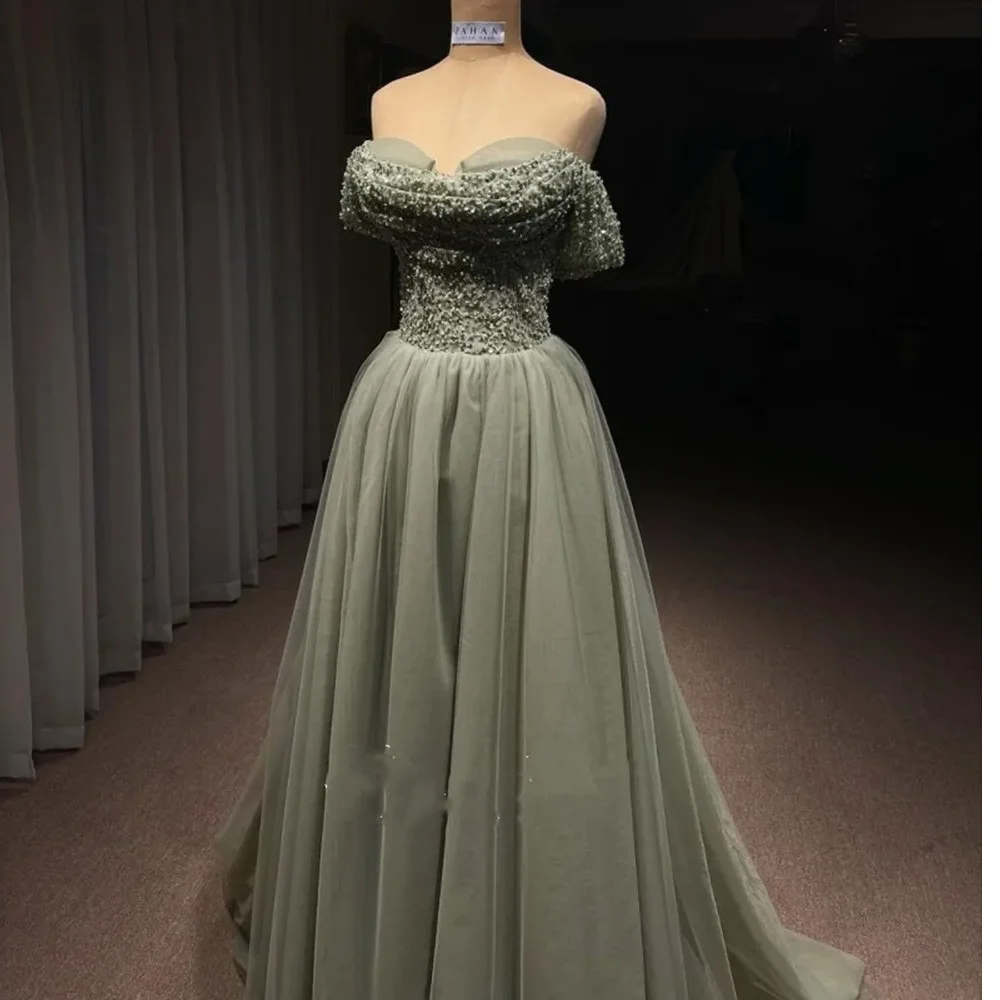 2024Elegant Offไหล่Sageชุดราตรีสําหรับผู้หญิงงานแต่งงานหรูหราลูกปัดคํายาวพรรคอย่างเป็นทางการชุดอารมณ์