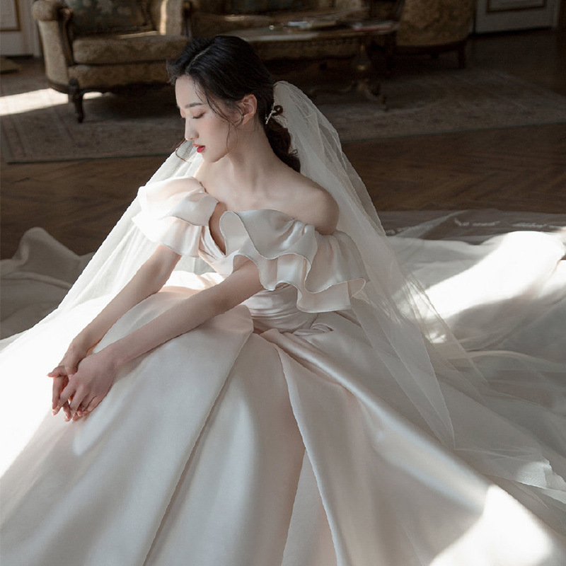 Querida cetim babados mangas vestidos de casamento, Vestidos drapejados, Vestidos elegantes, Vestido formal, Luxo