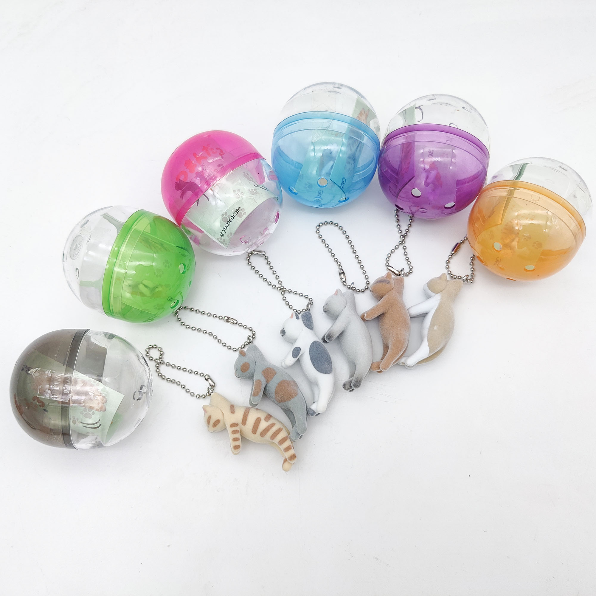 クオリア カプセルトイ つまた猫 3 マスコット フロッキー ピンチ キャット ボール チェーン かわいい まだら バイカラー エキゾチック ショートヘア トンキネス 子猫