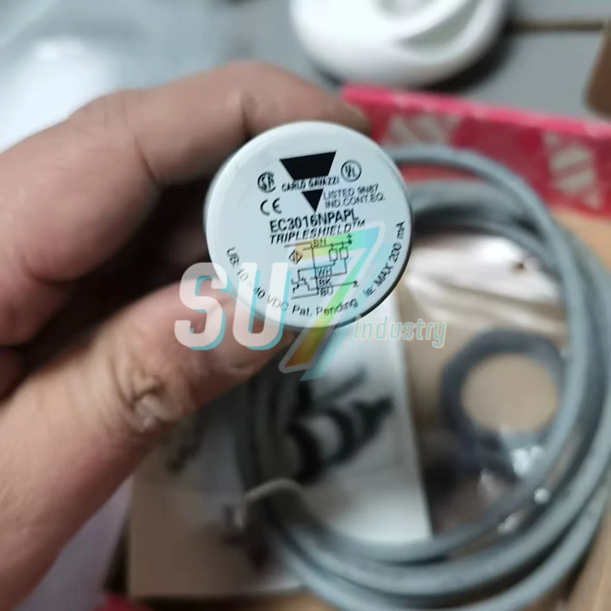 EC3016NPAPL EC3025TBAPL Proximity Switch ใหม่เดิม