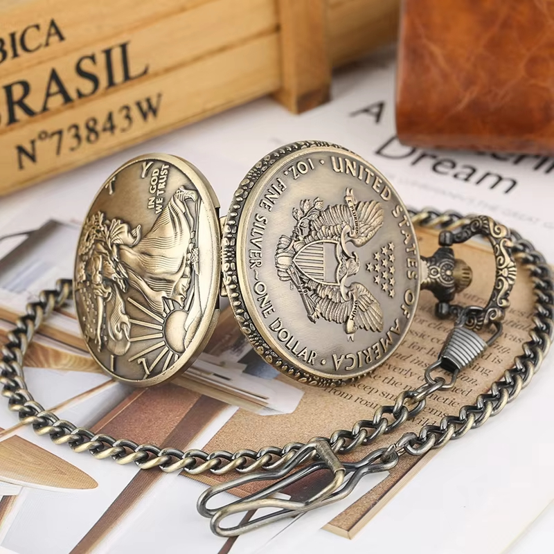 Relógio de bolso de quartzo colecionável com padrão de moeda da estátua da liberdade de bronze antigo com colar pandent presente requintado para mulheres masculinas