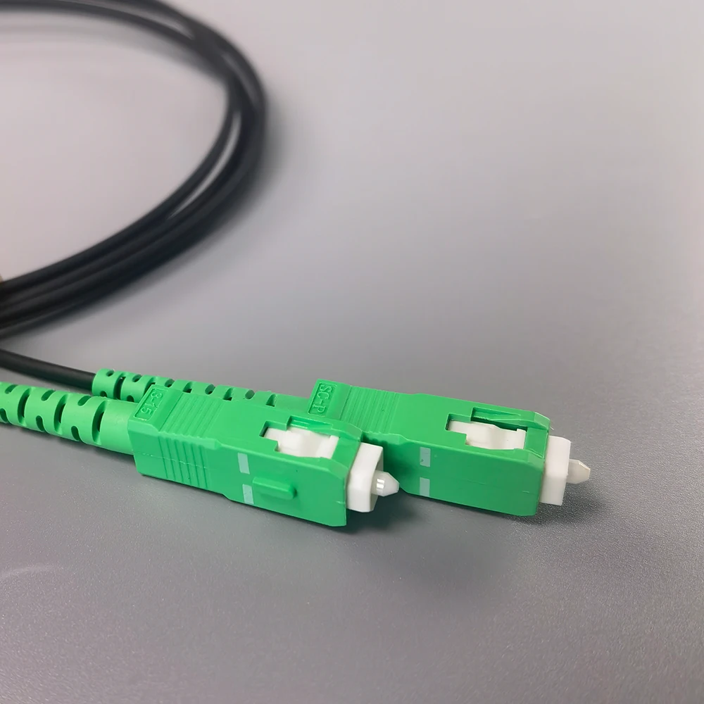 Cabo de queda de fibra óptica interna de 1M/2M/3M Cabo óptico SC/APC-SC/APC de modo único preto e branco