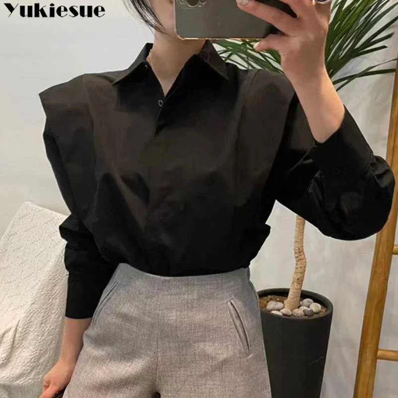 女性のシャツ秋 2023 新しいシックな長袖ルーズブラウスストリートエレガントなトップスシャツ OL オフィス女性ブラウスとトップスシャツ