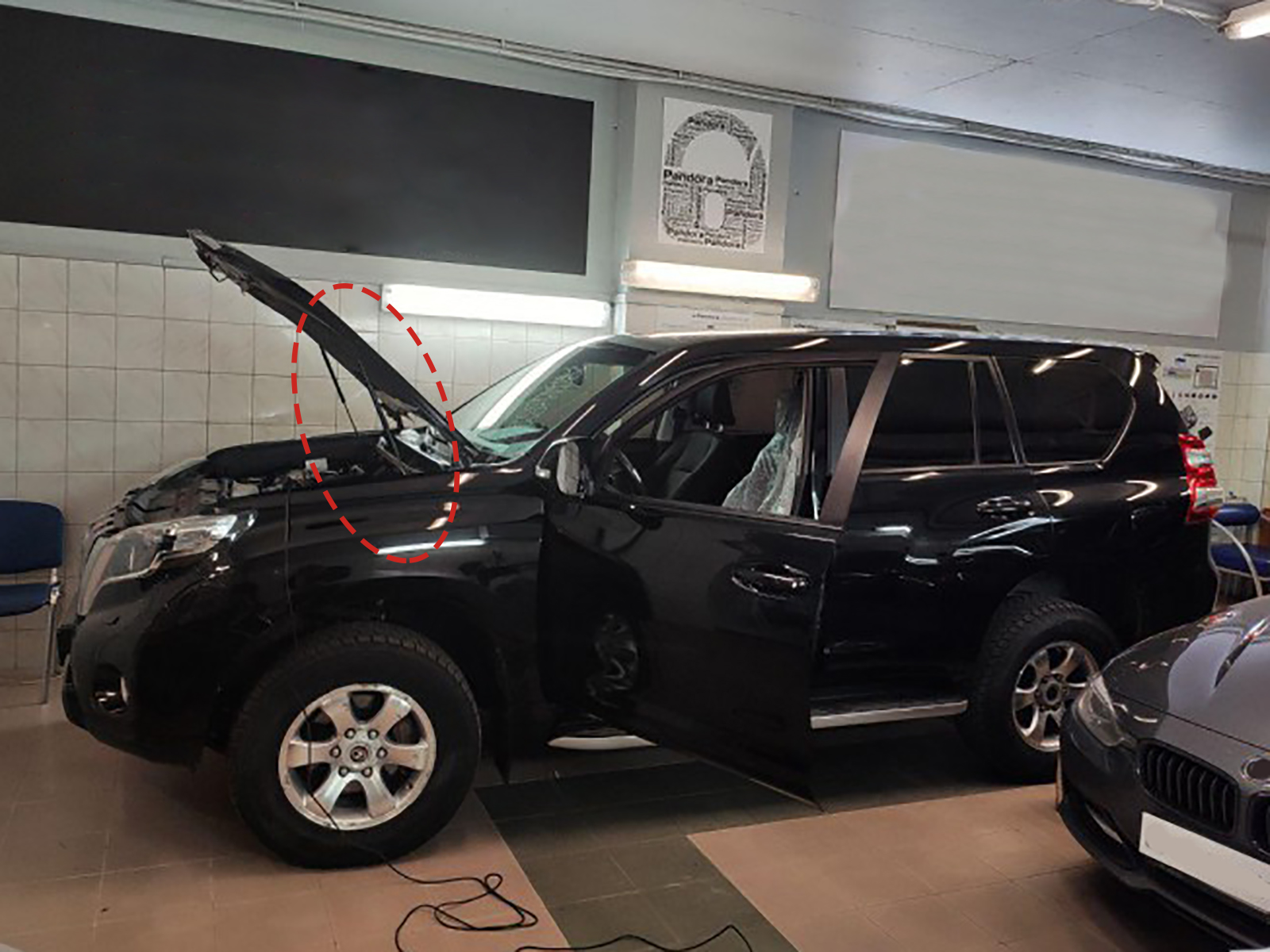 トヨタランドクルーザープラド120 j120 02-09、5345069055用のフロントボネットガス