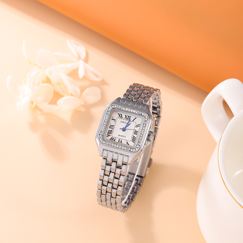 Relógio de quartzo feminino de luxo moda lazer diamante simples ouro prateado tira aço relógio de pulso para senhoras presente