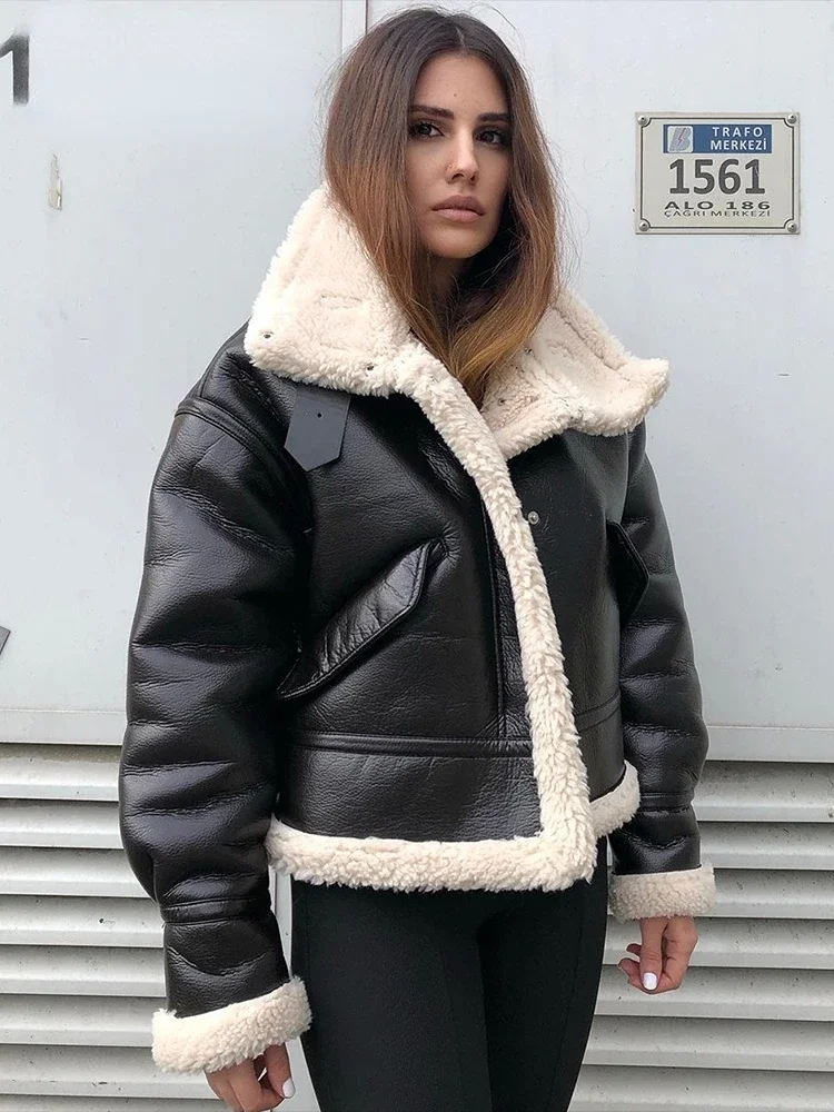 2023 Frauen Jacke Mode dicke warme Kunstleder Mantel Vintage Langarm Klappe Tasche weibliche Oberbekleidung schicke Tops