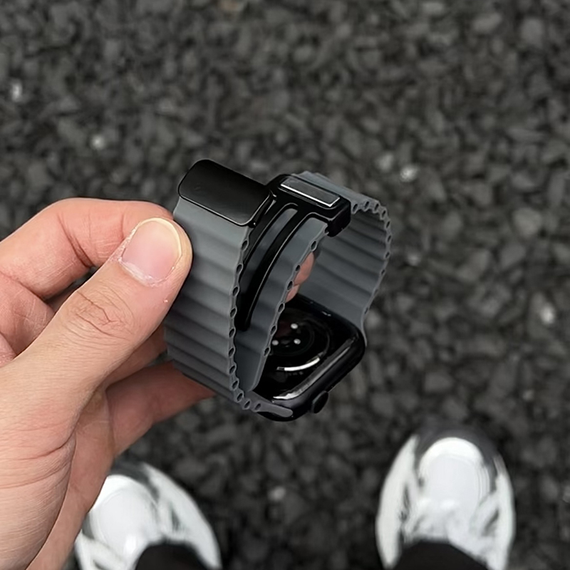 Correa oceánica para Apple Watch 10 9 8 7 Ultra Band 46mm 45mm 49mm 44mm 41/42mm pulsera deportiva magnética de silicona iWatch Series se 6