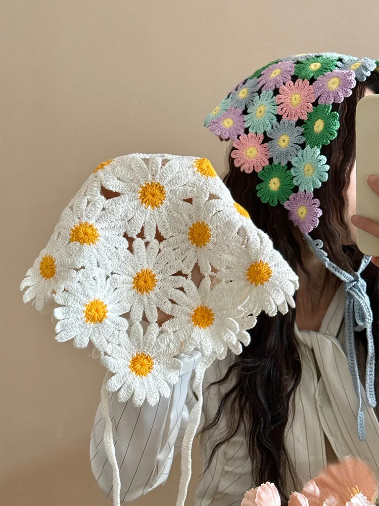 Lenço Triangular de Malha F Estilo Primavera 2025 com Bordado Floral, Faixa de Cabelo Versátil e Moderna para Feriados