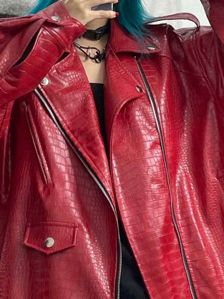 Lautaro ฤดูใบไม้ผลิฤดูใบไม้ร่วงขนาดใหญ่สีแดงเงารูปแบบจระเข้หนัง Biker Jacket ผู้หญิงแขนยาวซิปเข็มขัดแฟชั่น2022