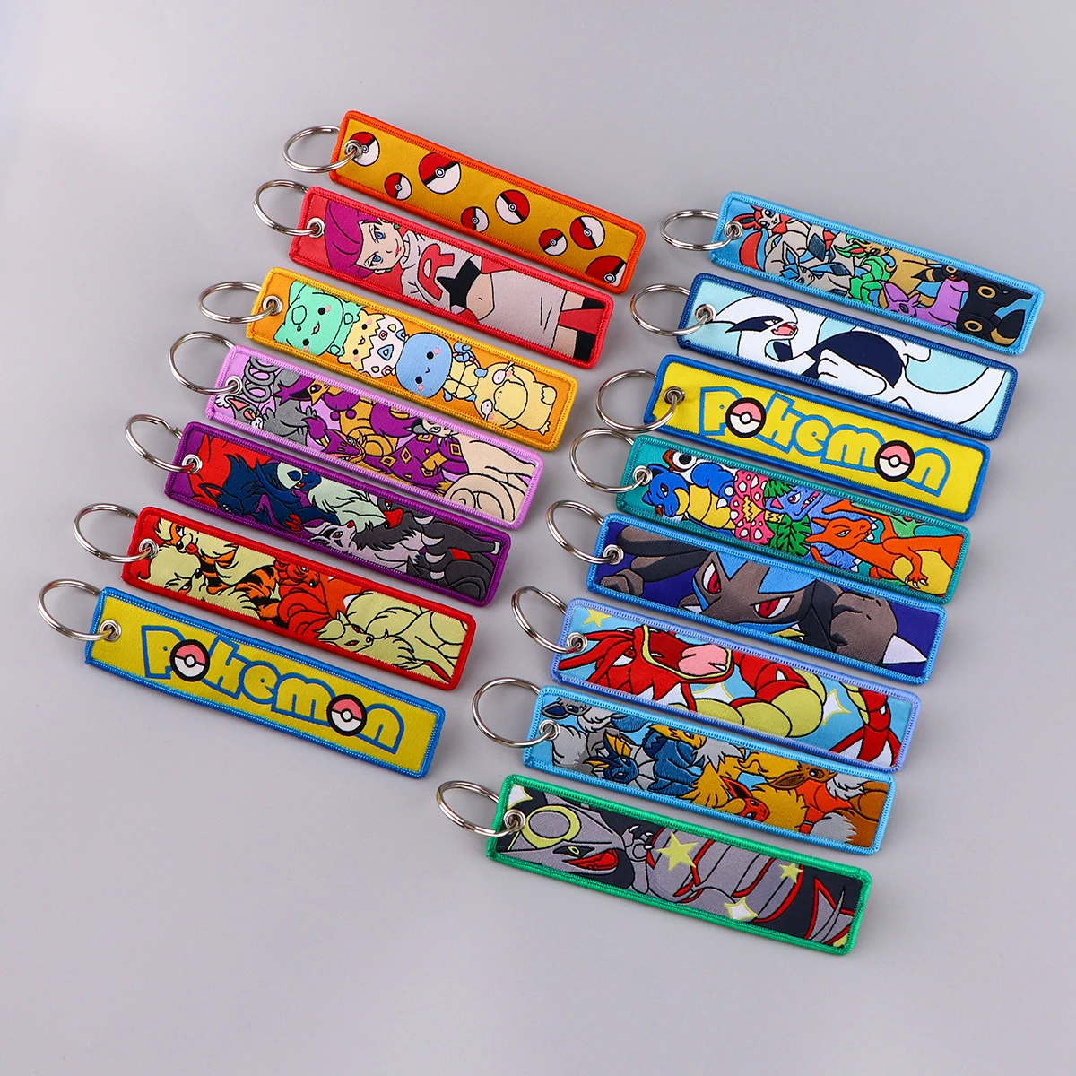 Lindo Anime etiqueta para llave bordado llavero para motocicletas coches bolsa mochila Chaveiro bordado llaveros regalos de moda