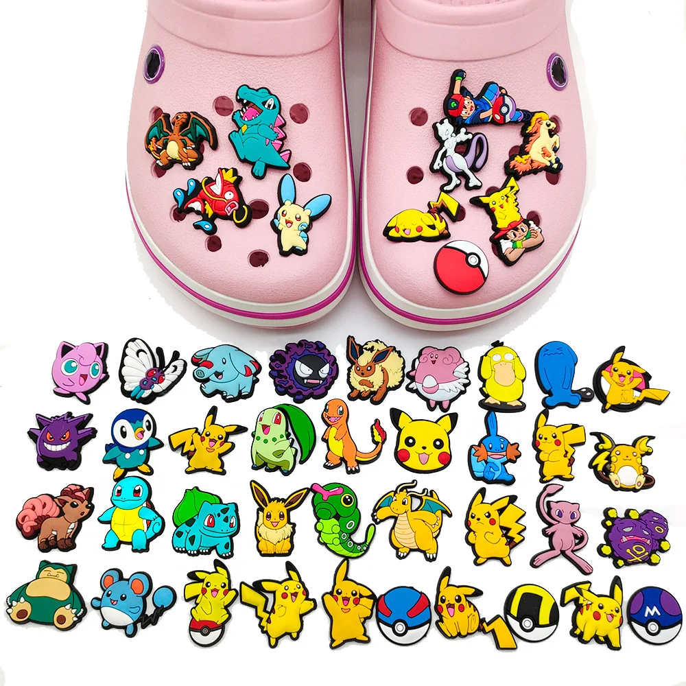 10/20/27/57 Pz Kawaii Pokemon Pikachu Scarpe Da Ginnastica Fibbia Anime Charizard Squirtle Pantofola Accessori Decration Sandali FAI DA TE Regali