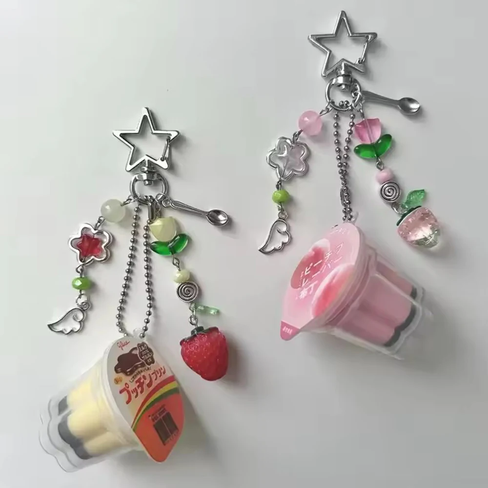 일본 푸딩 키 체인 핑크 옐로우 에그 플랜 Strewberry 비드 참 키 펜던트 Y2K Heisei Retro Aesthetic Beaded Keychain