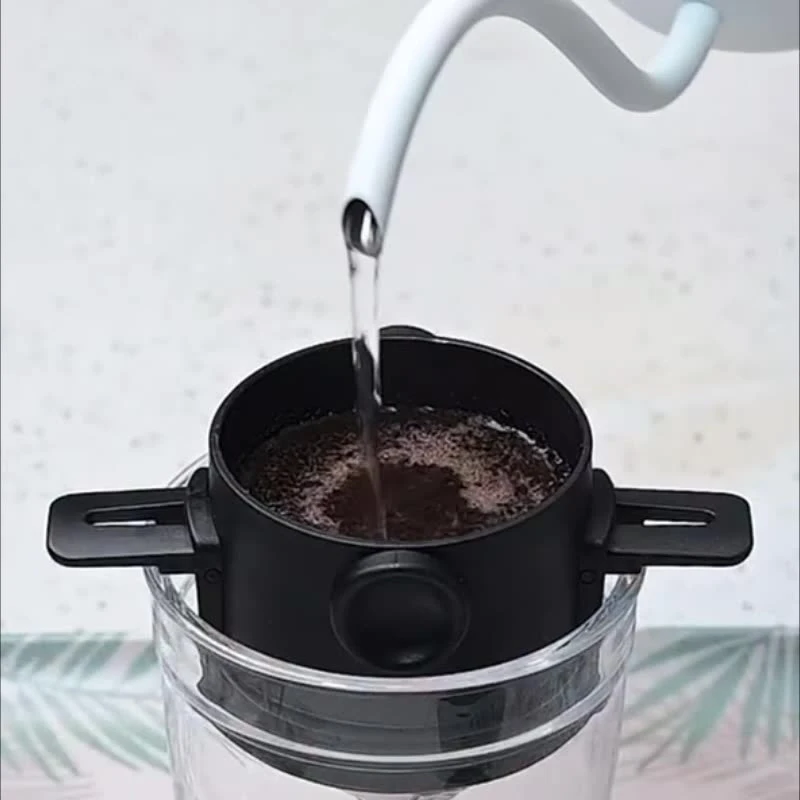 Caffettiera riutilizzabile in acciaio inossidabile con filtro per caffè pieghevole portatile economico Mini tazza gocciolatore per caffè pieghevole senza carta