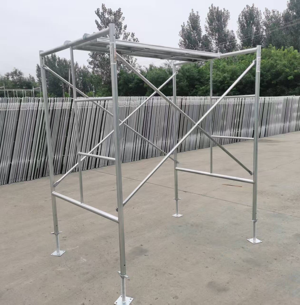 Andamio industrial de acero con marco en H para construcción de edificios Andamio de construcción al aire libre con precio abordable para