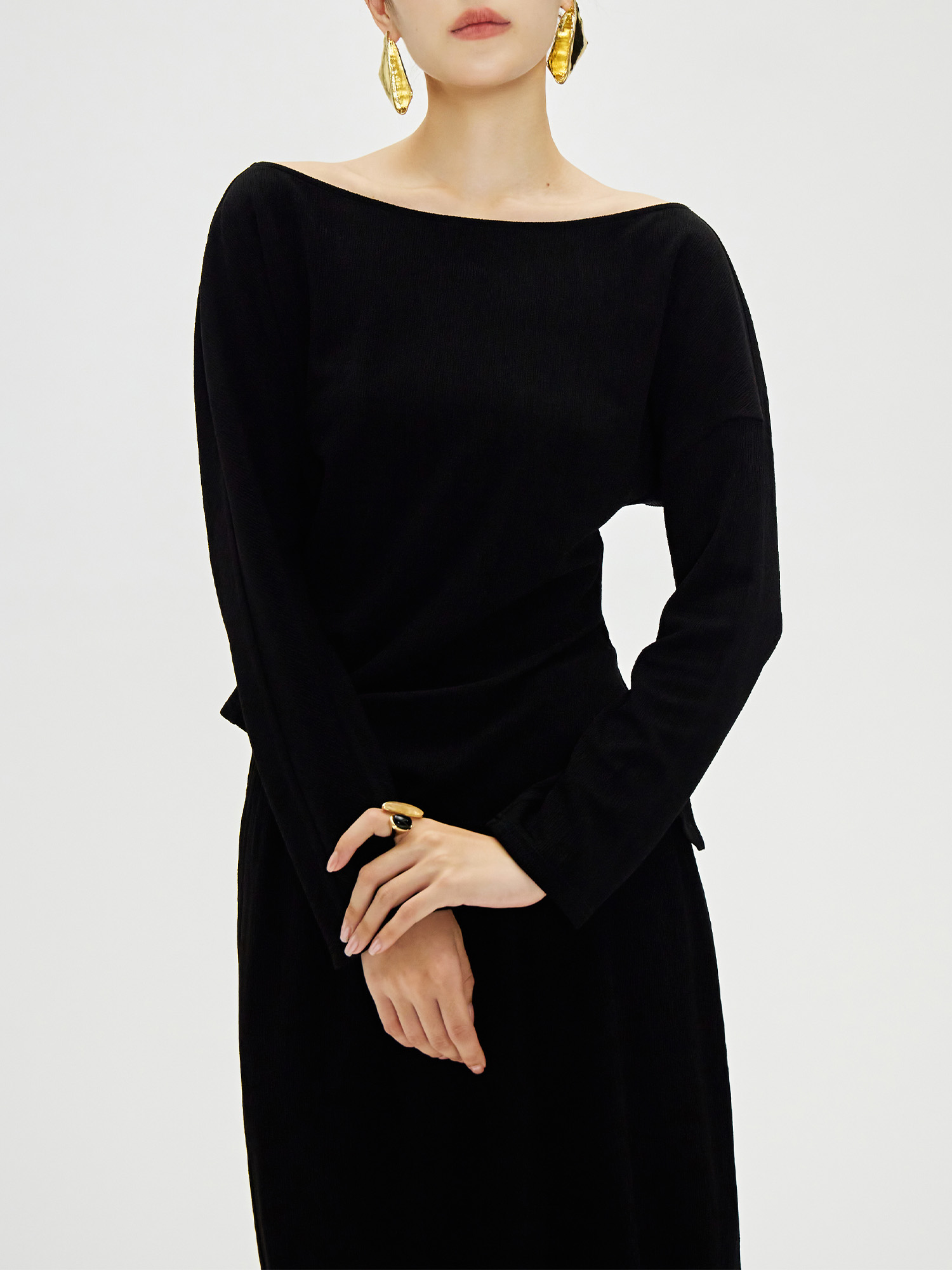 DUSHU женский черный костюм с юбкой с воротником-лодочкой, темпераментный необычный Топ с длинным рукавом, длинная юбка с эластичным поясом 24DH83005 + 24DH83004