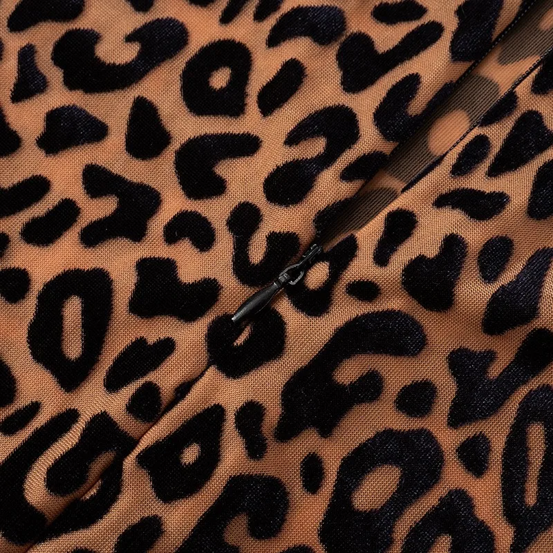 Leopardenmuster Skinny Jumpsuits mit Langarmhandschuhen Damen Sexy Rollkragenpullover Sexy Slim Footed Overalls Midnight Club Strampler