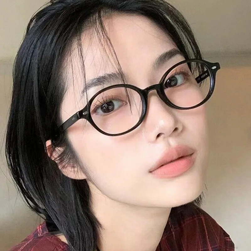 Retro แว่นตากันแดดรูปไข่ขนาดเล็กผู้หญิงผู้ชาย Rivets Shades แว่นตาแฟชั่นหรูหราแว่นตากันแดด UV400 ยี่ห้อ Oculus หญิง Gafas