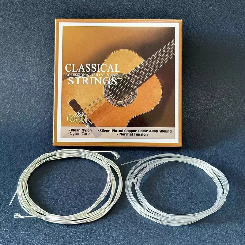 Cuerdas para guitarra clásica - Bajos con núcleo de nailon - Aleación de cobre chapada en plata - Tensión normal / Juego de 6 cuerdas (028-043)