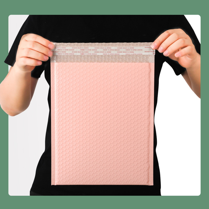 30Pcs สีชมพู Poly Bubble Mailers เบาะจำนวนมากฟองเรียงราย Wrap Polymailer กระเป๋าสำหรับการจัดส่งบรรจุภัณฑ์ Maile Self Seal
