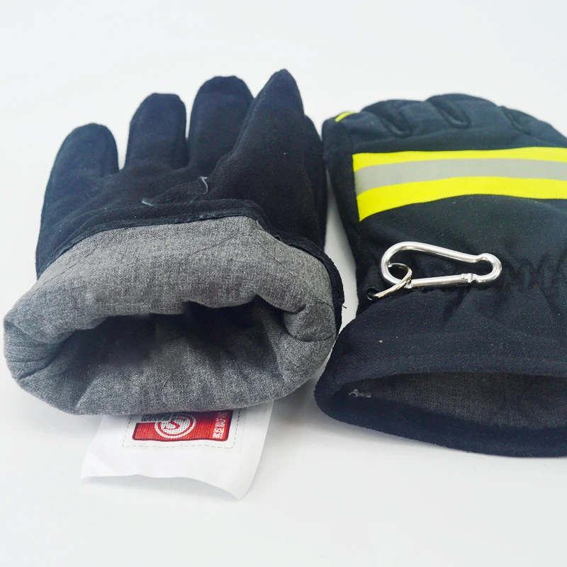 Certificati CE guanti antincendio realizzati in tessuto aramidico, ignifughi e resistenti alle alte Temperature