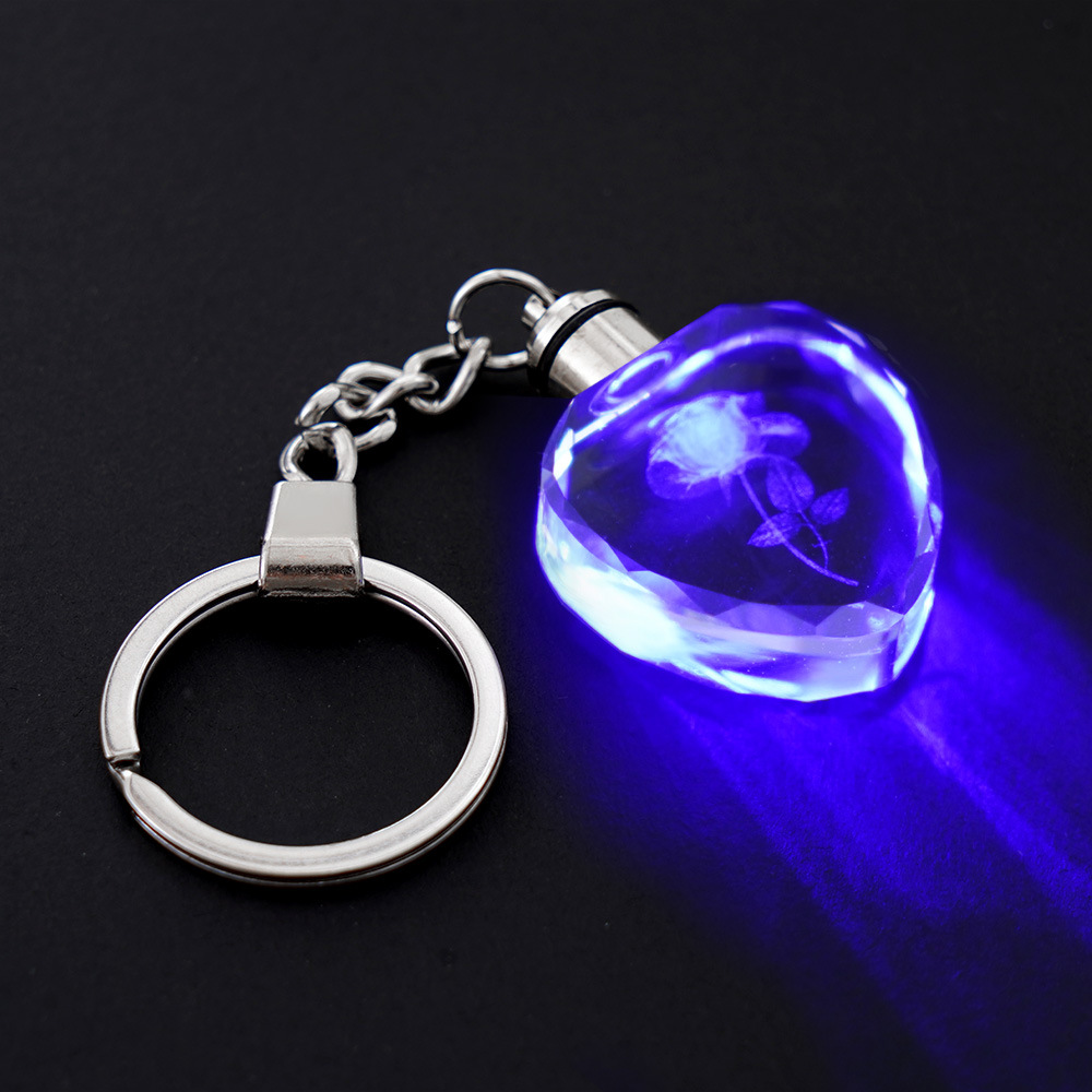 Moda colorida fada rosa flor padrão amor forma cristal strass led luz chaveiro amante chaveiro jóias