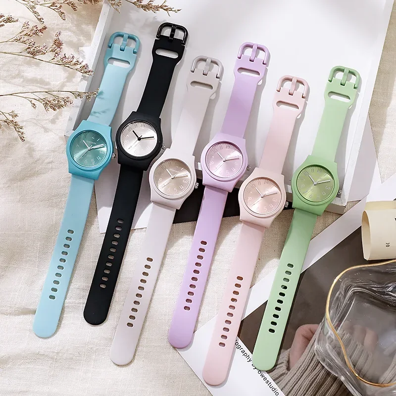 Reloj de cuarzo con correa de silicona de marca para Mujer, Reloj de pulsera informal de lujo a la moda para Mujer, Reloj para Mujer, triangulación de envíos