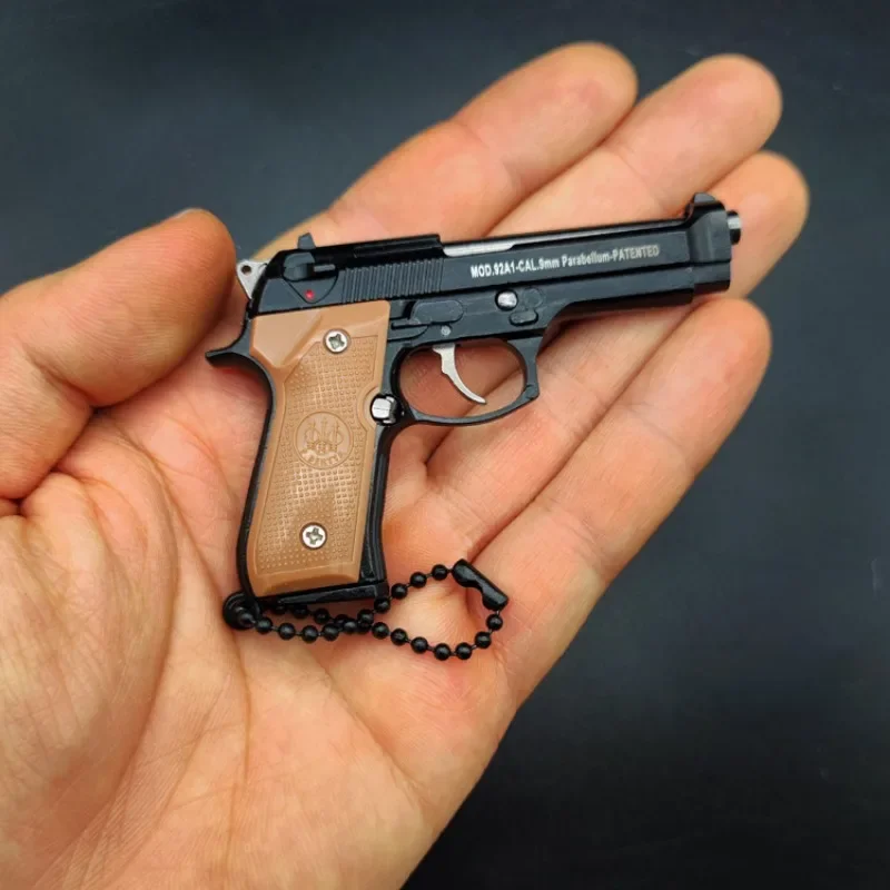 Alloy 1:4 92F Pistol Shaped Toy Gun Keychain Charm Realistic Model Removable Magazine, Miniature Tactical Pistol Model Gift