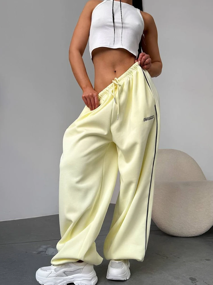 Sommer-Sporthose mit weitem Bein 2025, lockere Passform, Freizeithose mit geradem Bein, bequeme Streifen