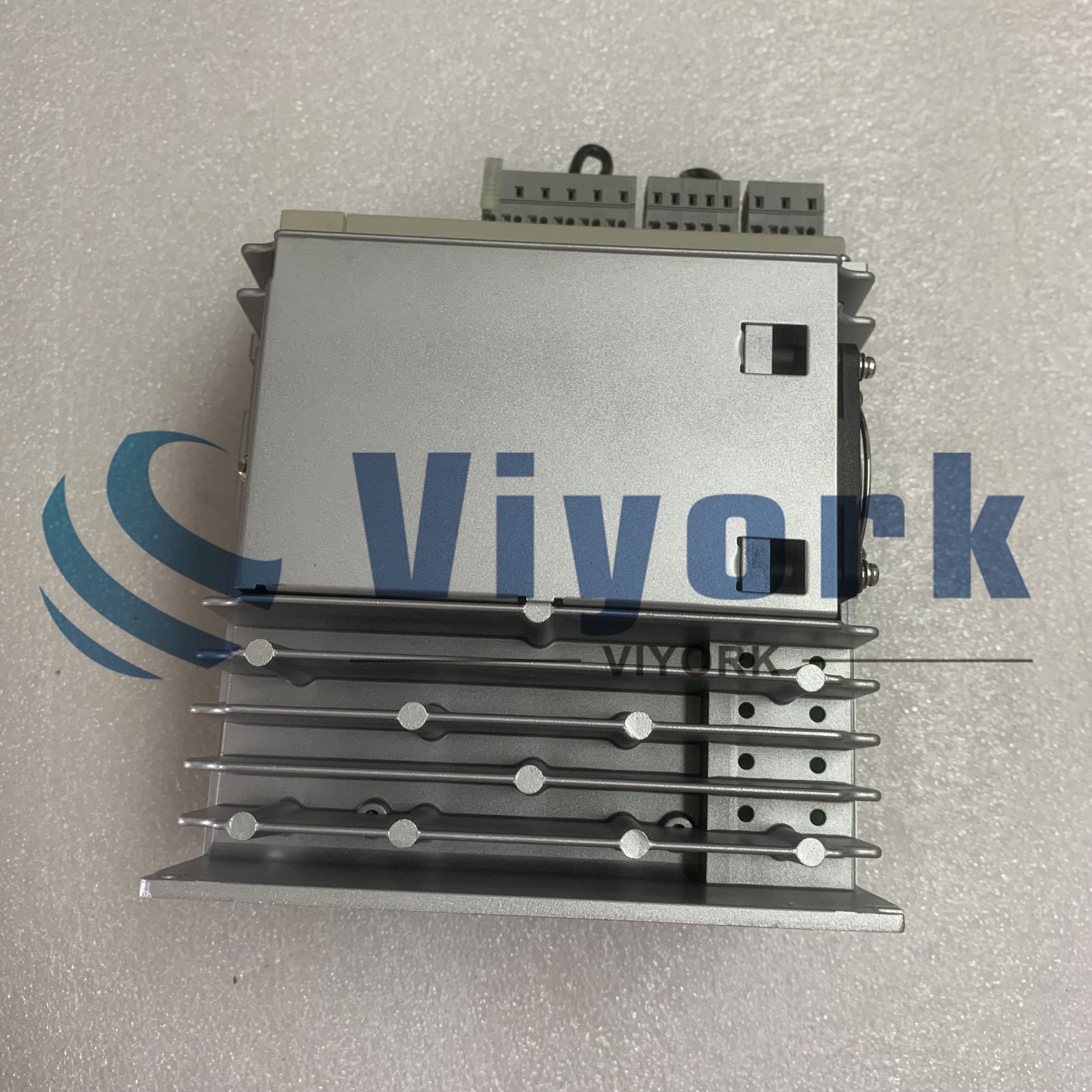 SGDM-15ADA SERVO DRIVE 1.5KW 230V 9,5A NOVO