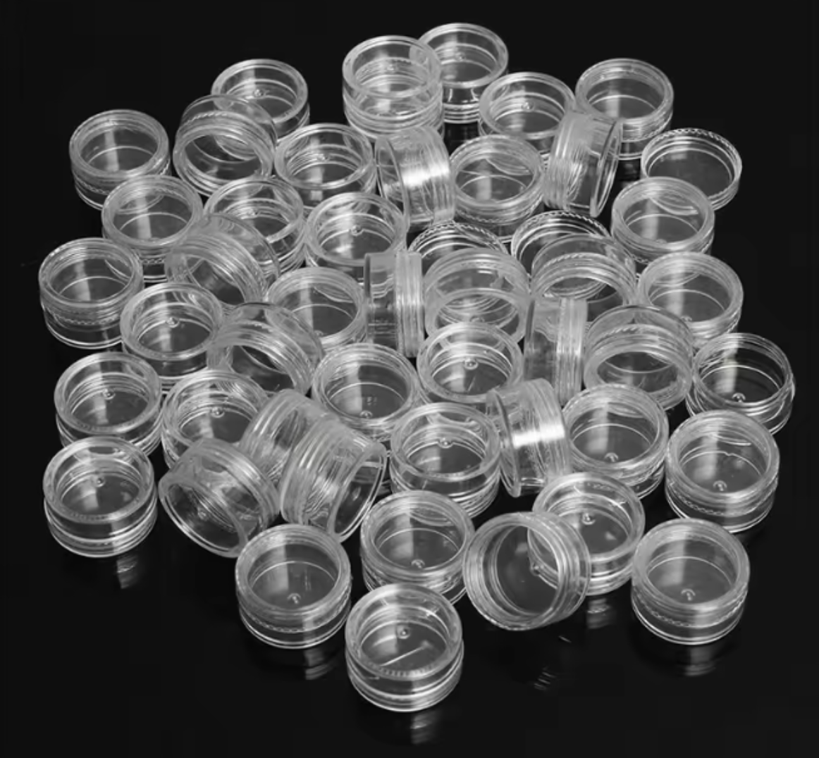 50pcs 5g Clear Mini Cosmetic Jars Transparent Sample Containers for Cream Balm Nail Art Lip Care Skincare (Small Portable Tins)