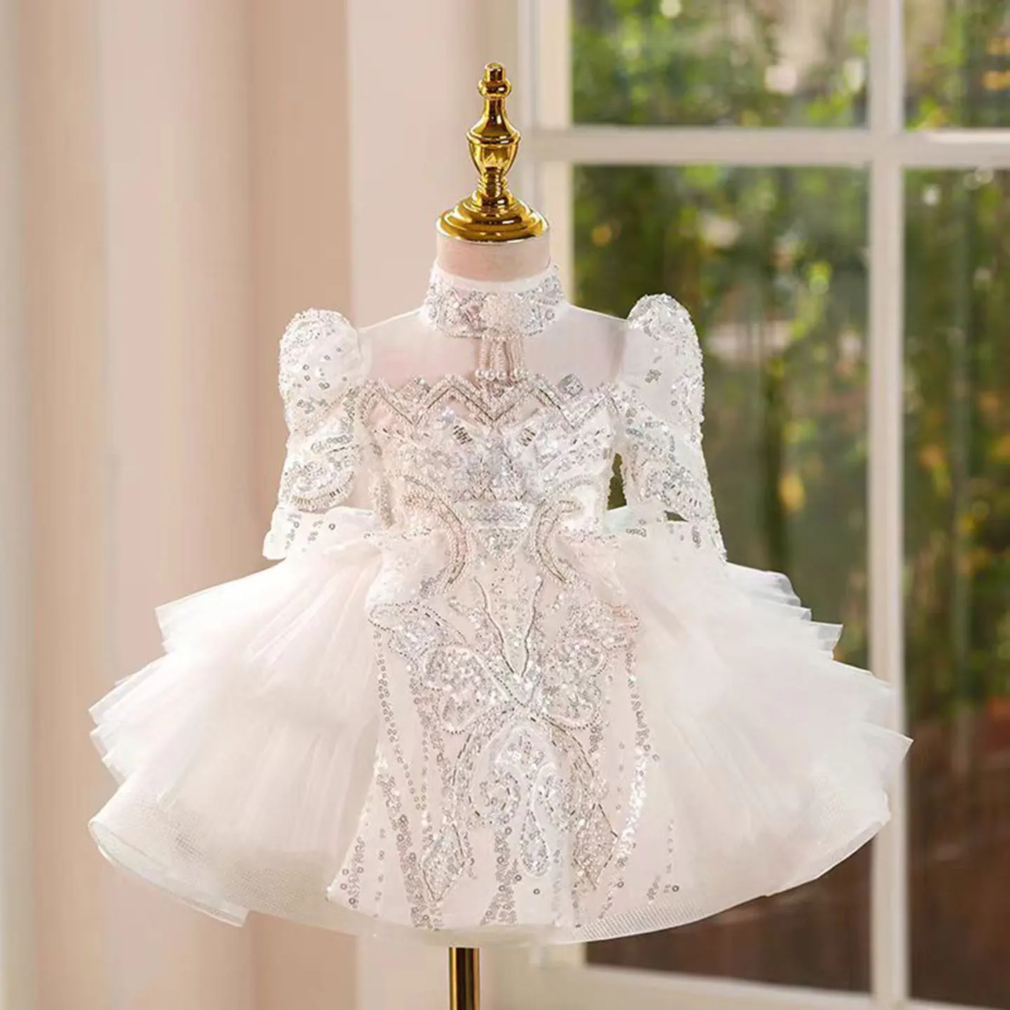 Dreamy voto j782 elegante vestido branco da menina do bebê com bordado para crianças festa de aniversário de casamento na altura do joelho vestido de baile