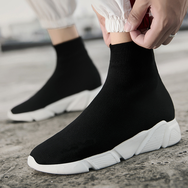 Couple d'été chaussettes hautes baskets maille respirant hommes chaussures de course confortable léger chaussures de sport pour les femmes taille 35-47