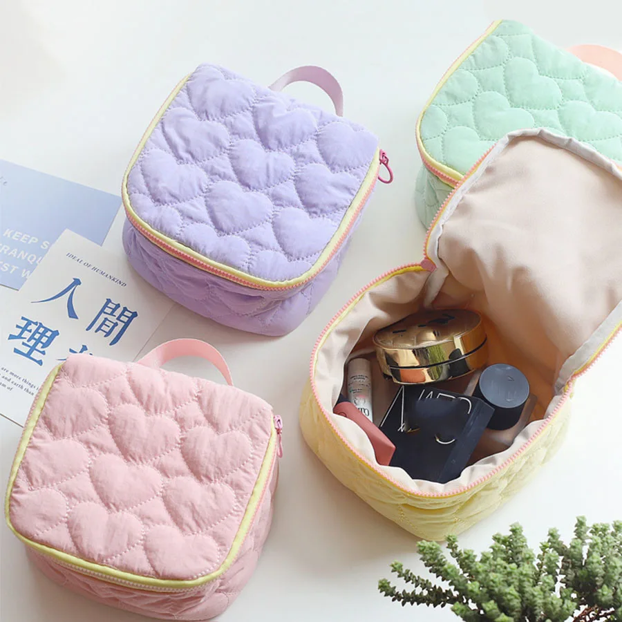 Koreanische Version Nette Liebe Make-Up Tasche Große Kapazität Tragbare Reise Handtasche Kulturbeutel