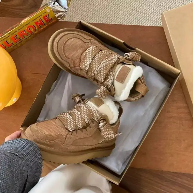 Botas casuais com plataforma forrada felpuda e confortável, calçados femininos bege com sola grossa para inverno e ambientes internos e externos