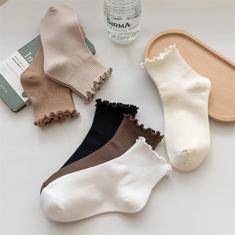 3 par/lote calcetines lindos para mujeres nuevo estilo japonés calcetines cortos transpirables para niñas calcetines sólidos Kawaii calcetines con volantes Casual