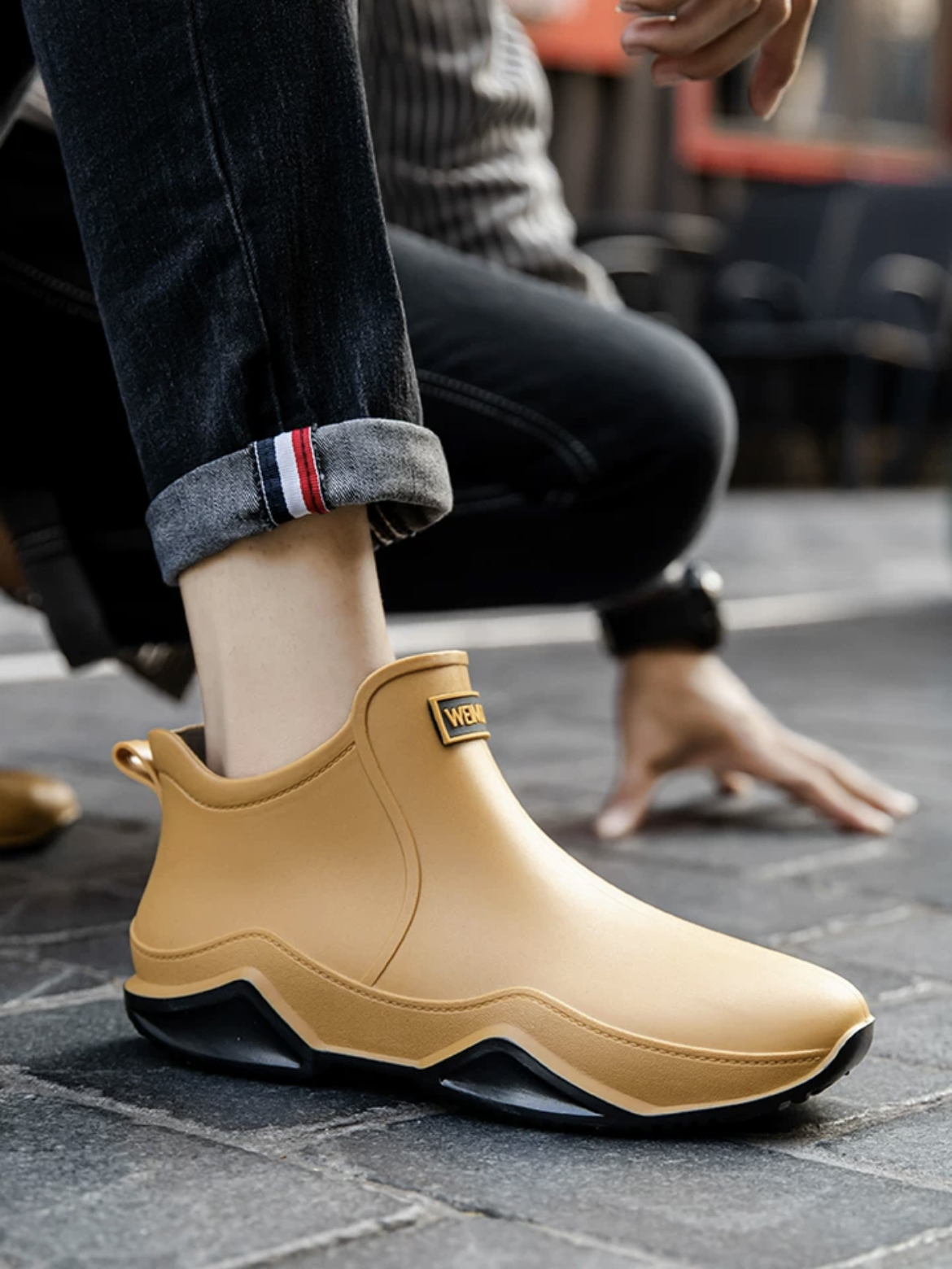 Novos sapatos de chuva tornozelo feminino sapatos impermeáveis botas de chuva homens antiderrapante resistente ao desgaste de pelúcia moda cozinha verão inverno