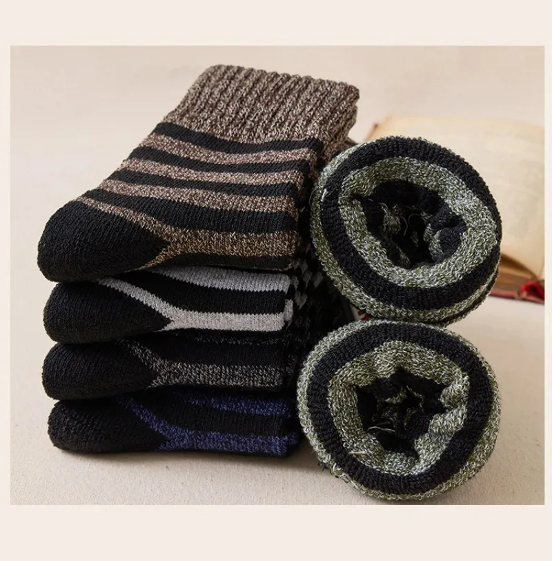 Calcetines de lana gruesos de invierno para hombre, toalla de alta calidad, calcetín para mantener el calor, calcetines de algodón para regalo de Navidad, calcetines térmicos para hombre 38-45