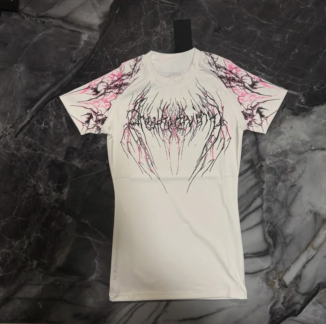 2025 New Popular Retro Elasticity Fitness Shirt Red Gothic Stripe Pattern Breathable Quick Dry Fit Men Gym Sportswear Trendy Tee