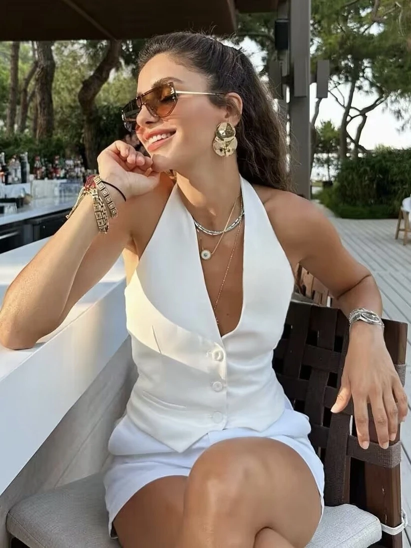 2025 mulheres novo estilo blusa verão venda quente colete feminino moda sexy pendurado pescoço fibra de poliéster colete fivela fita estilo