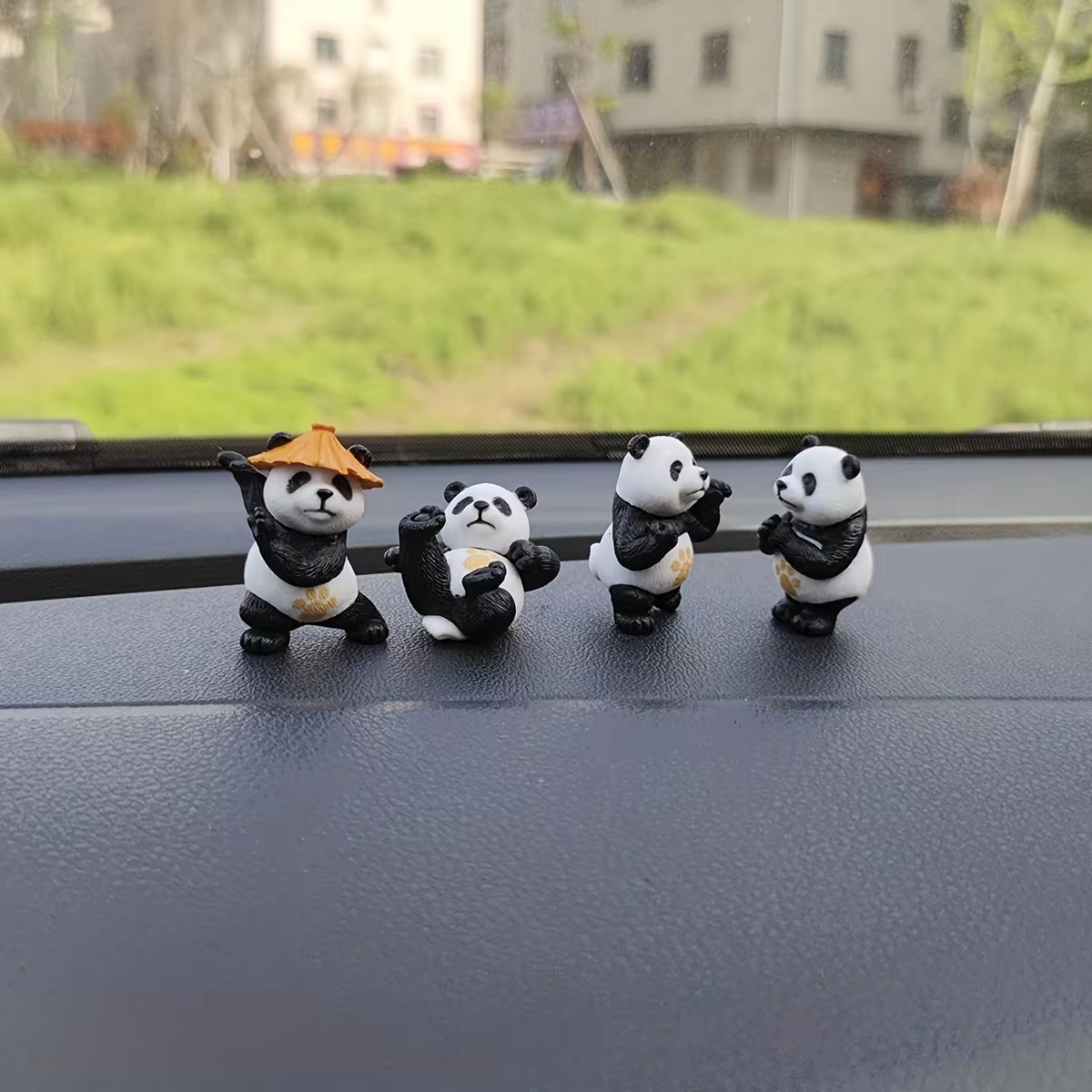 4 teile/satz Panda Design Auto Ornamente Auto Center Konsole Ornamente Büro Schreibtisch Ornamente Kleine Auto Innen Dekoration