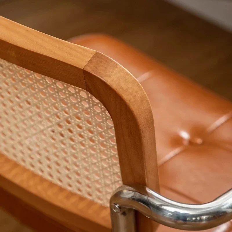 Neuer Rattan-Computerstuhl, Retro-Drehstuhl, bequemer Schreibtisch, atmungsaktive Armlehne, Rattanstuhl, Büromöbel